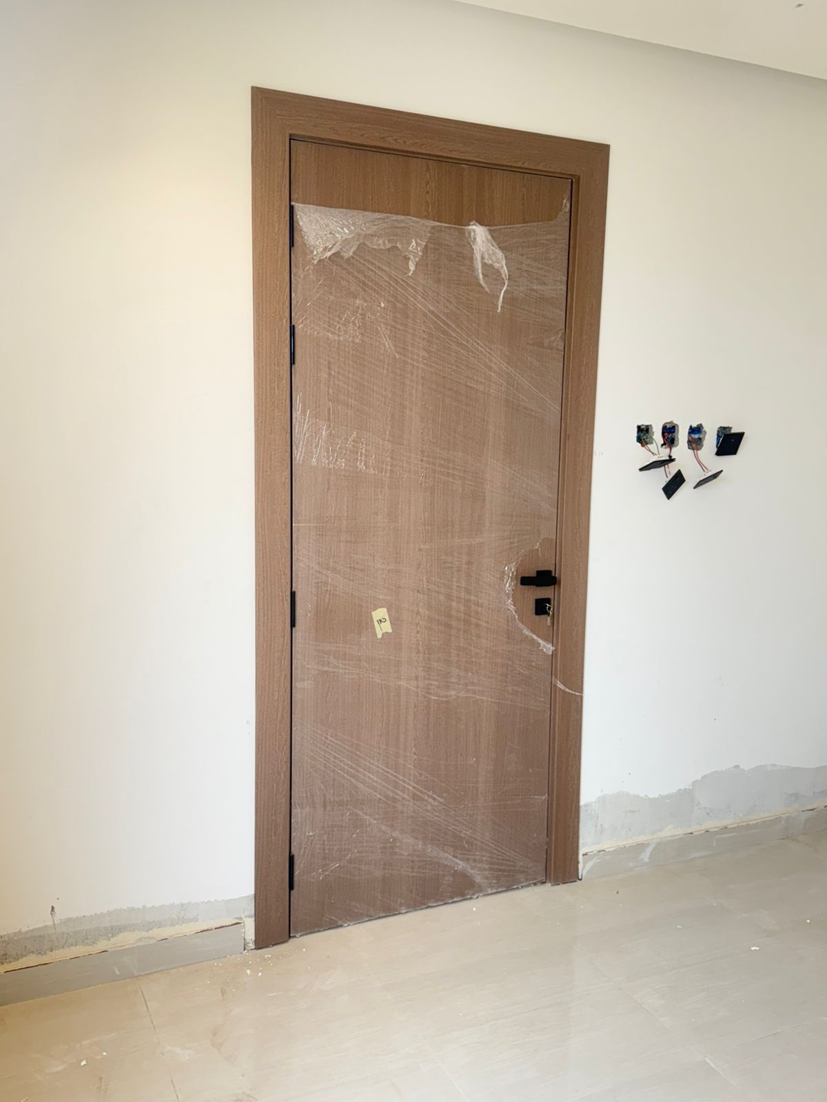 نموذج باب منفذ 02