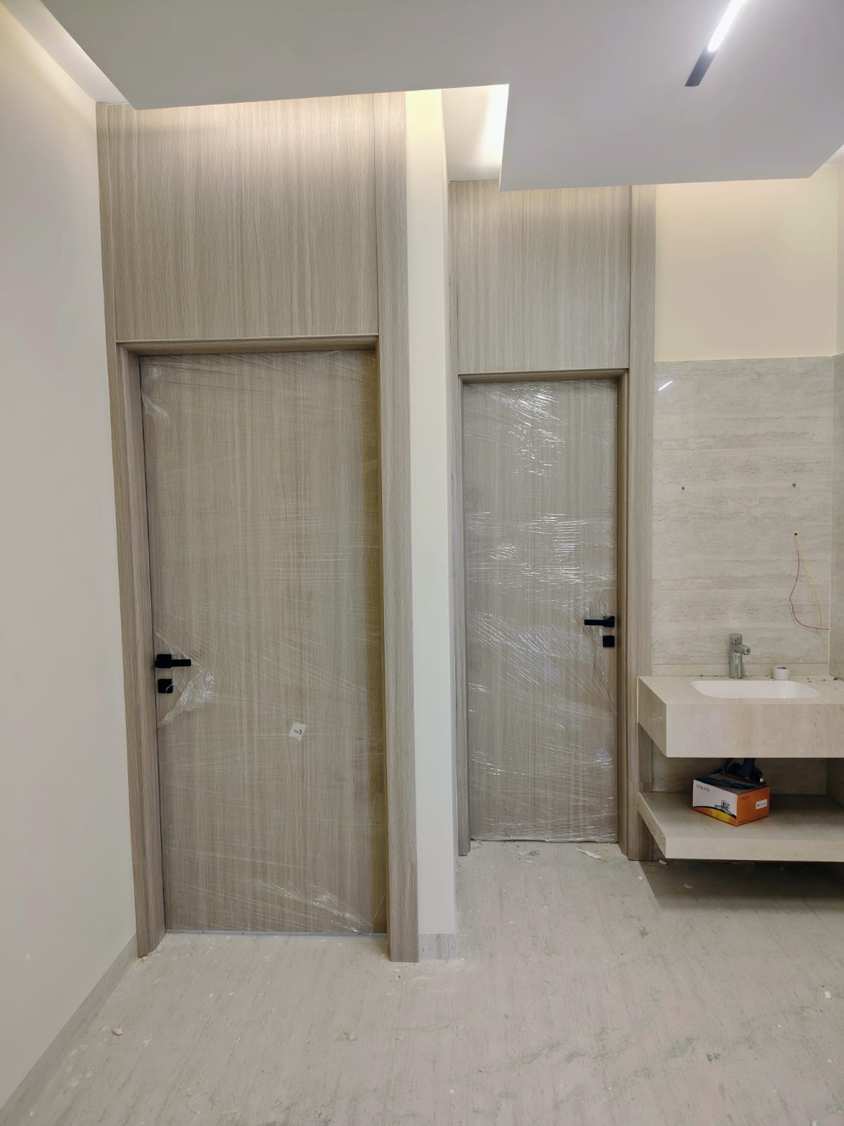 نموذج باب منفذ 24