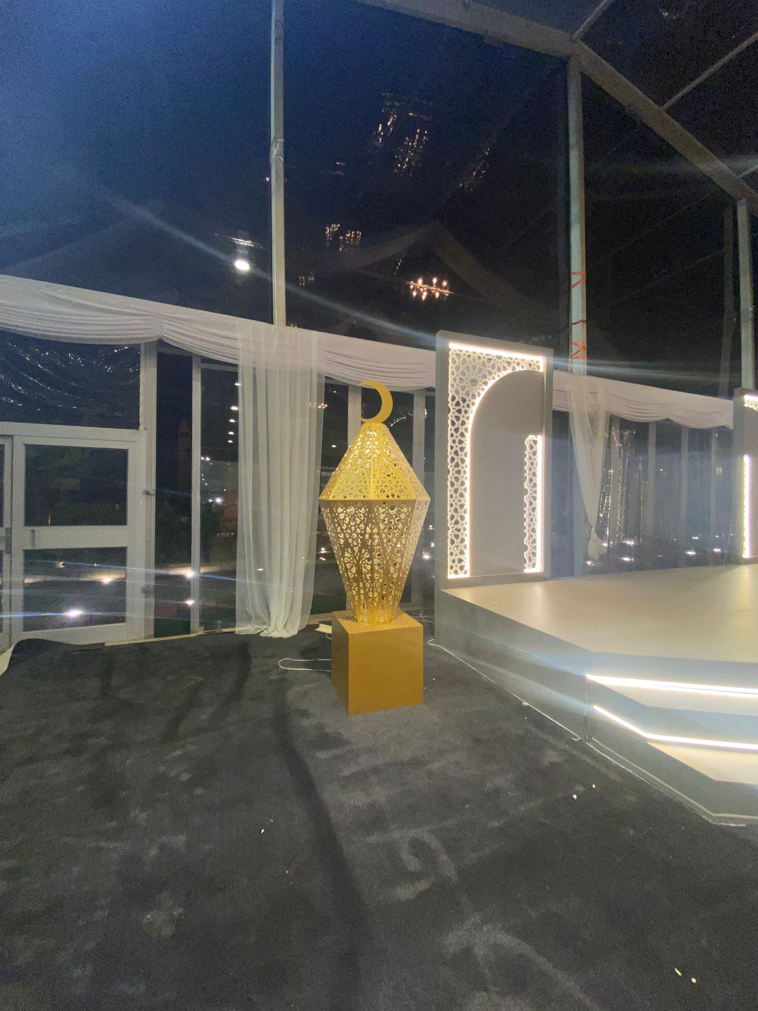 مسار دخول يوجّه تجربة العميل